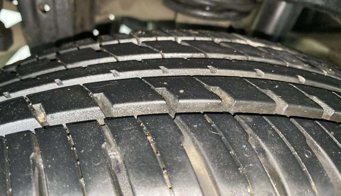 2015 Maruti Alto K10 VXI AMT, Petrol, Automatic, 65,894 km, Right Rear Tyre Tread