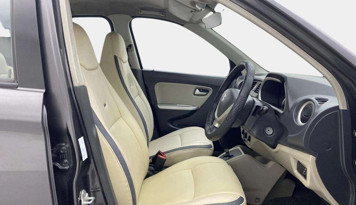 2015 Maruti Alto K10 VXI AMT, Petrol, Automatic, 65,894 km, Right Side Front Door Cabin