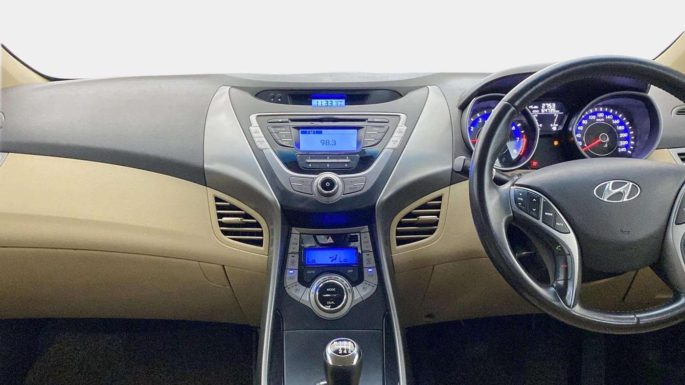 2014 Hyundai New Elantra 1.8 SX MT VTVT, Petrol, Manual, 64,722 km, Air Conditioner