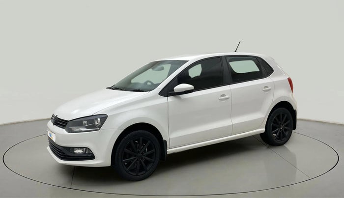 2018 Volkswagen Polo HIGHLINE PLUS 1.0 16 ALLOY, Petrol, Manual, 1,21,839 km, Left Front Diagonal