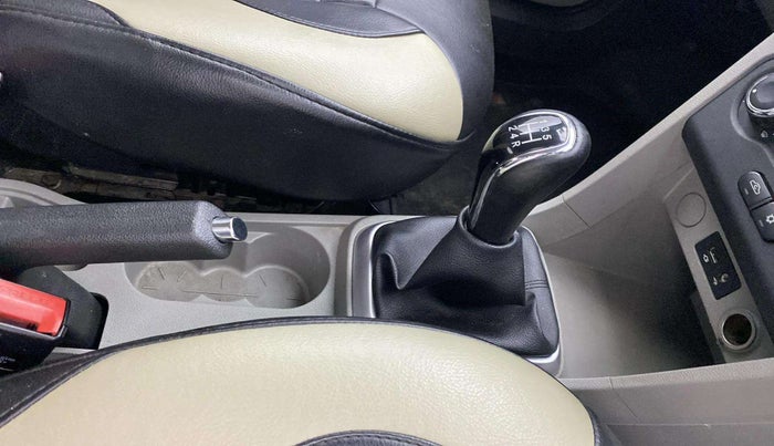 2017 Tata Tiago XZ PETROL, Petrol, Manual, 58,129 km, Gear Lever