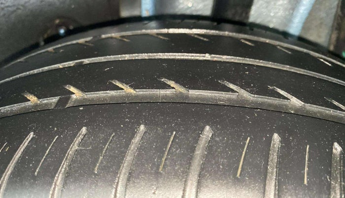 2017 Tata Tiago XZ PETROL, Petrol, Manual, 58,129 km, Left Rear Tyre Tread