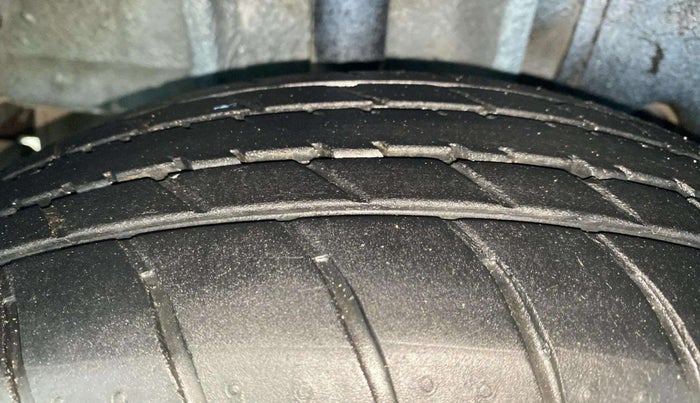 2017 Tata Tiago XZ PETROL, Petrol, Manual, 58,129 km, Right Rear Tyre Tread