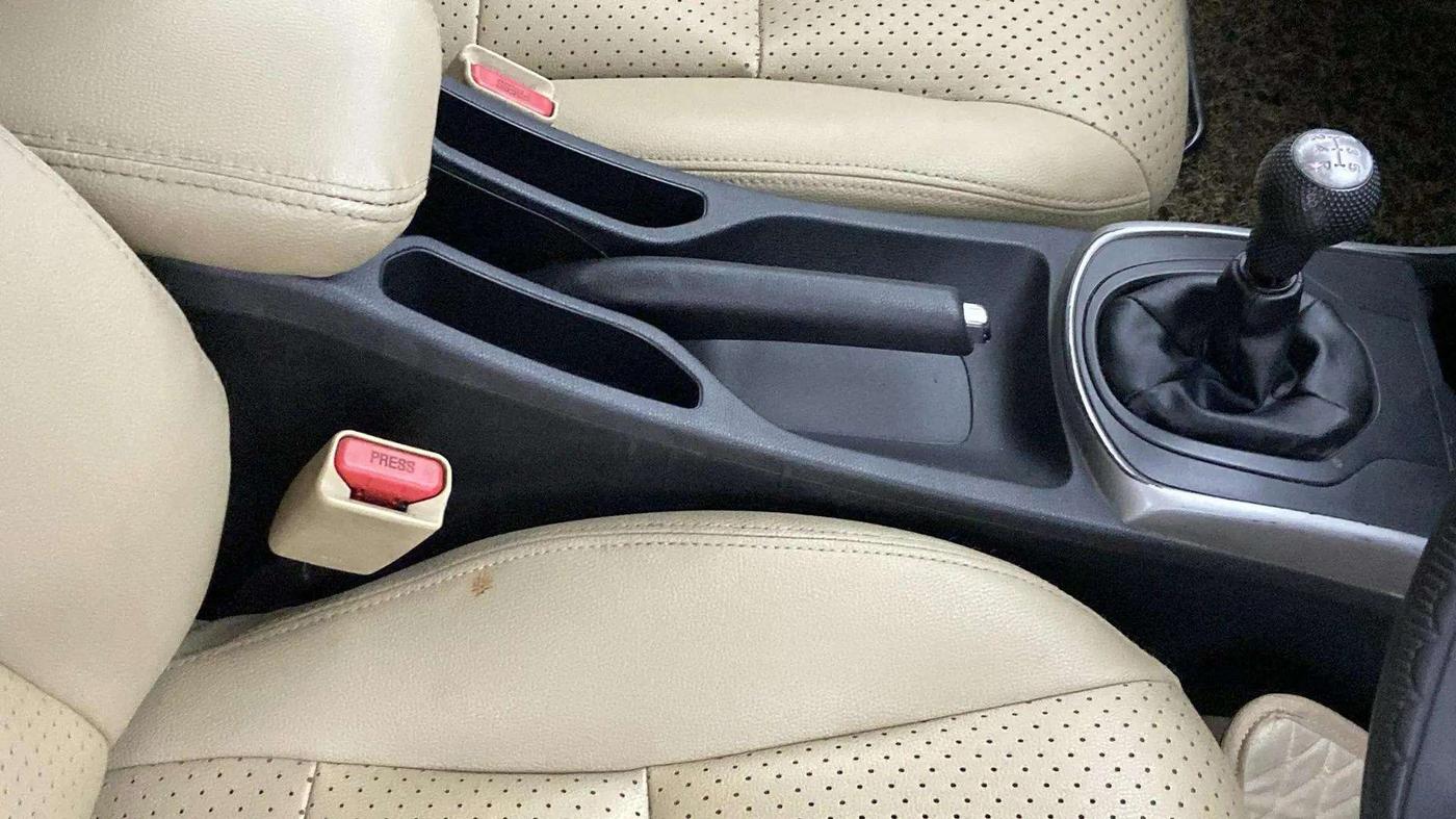 2019 Honda City 1.5L I-VTEC V MT, Petrol, Manual, 52,621 km, Gear Lever