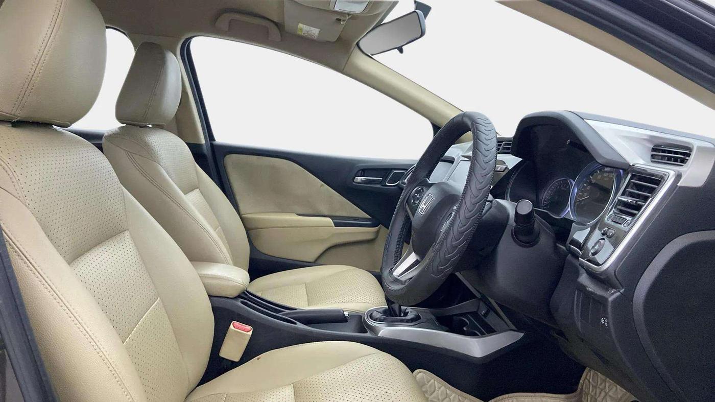 2019 Honda City 1.5L I-VTEC V MT, Petrol, Manual, 52,621 km, Right Side Front Door Cabin