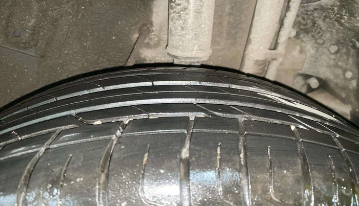 2019 Tata NEXON XZA PLUS PETROL, Petrol, Automatic, 37,235 km, Left Rear Tyre Tread