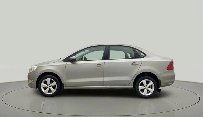 2016 Skoda Rapid AMBITION 1.6 MPI MT, Petrol, Manual, 38,023 km, Left Side