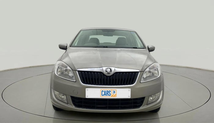 2016 Skoda Rapid AMBITION 1.6 MPI MT, Petrol, Manual, 38,023 km, Front