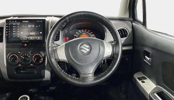 2012 Maruti Wagon R 1.0 LXI, Petrol, Manual, 51,545 km, Steering Wheel Close Up