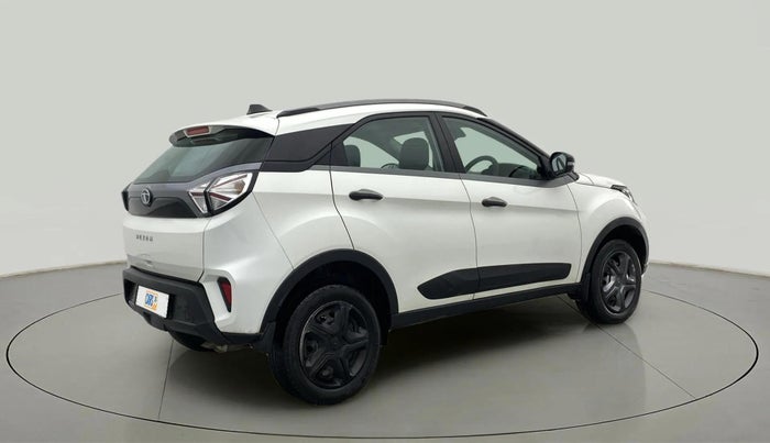2022 Tata NEXON XM SUNROOF PETROL, Petrol, Manual, 17,777 km, Right Back Diagonal