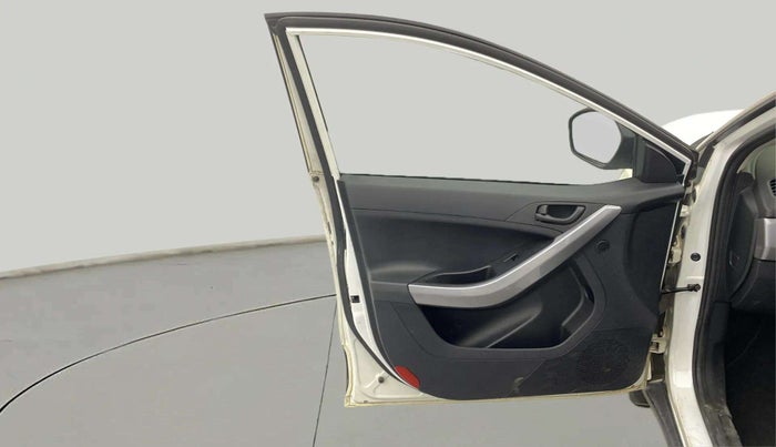 2022 Tata NEXON XM SUNROOF PETROL, Petrol, Manual, 17,777 km, LHS Front Door