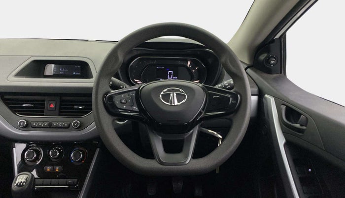 2022 Tata NEXON XM SUNROOF PETROL, Petrol, Manual, 17,777 km, Steering Wheel Close Up