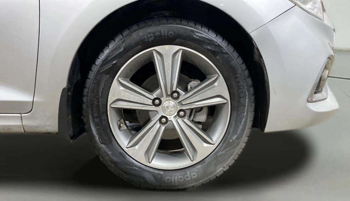 2018 Hyundai Verna 1.6 VTVT SX (O) AT, Petrol, Automatic, 46,261 km, Right Front Wheel
