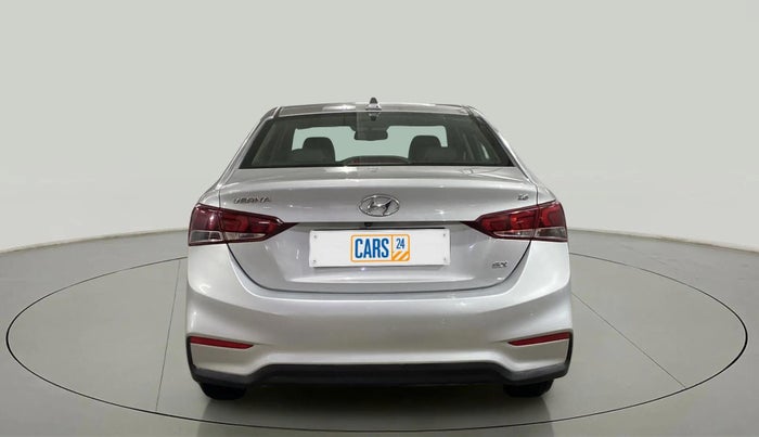 2018 Hyundai Verna 1.6 VTVT SX (O) AT, Petrol, Automatic, 46,261 km, Back/Rear