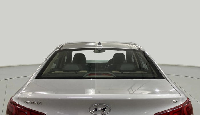 2018 Hyundai Verna 1.6 VTVT SX (O) AT, Petrol, Automatic, 46,261 km, Rear Windshield