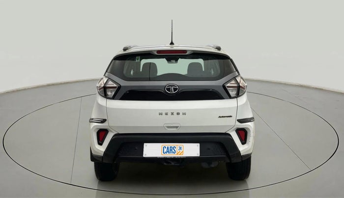 2021 Tata NEXON XMA SUNROOF PETROL, Petrol, Automatic, 43,297 km, Back/Rear