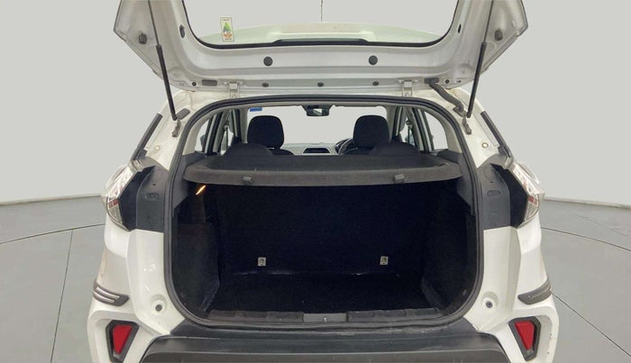 2021 Tata NEXON XMA SUNROOF PETROL, Petrol, Automatic, 43,297 km, Boot Inside