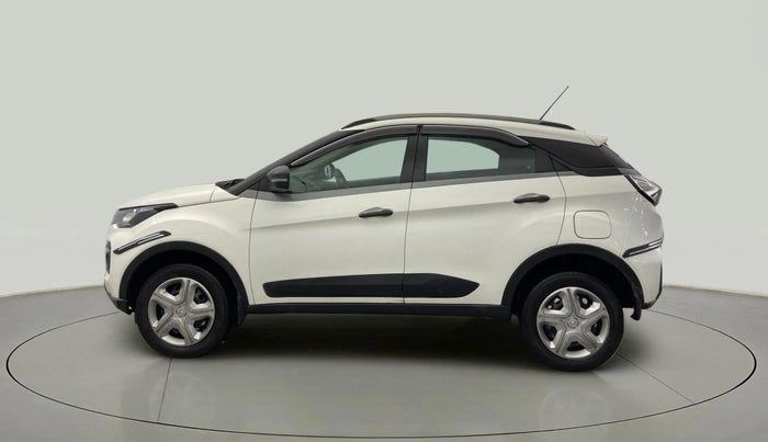 2021 Tata NEXON XMA SUNROOF PETROL, Petrol, Automatic, 43,297 km, Left Side