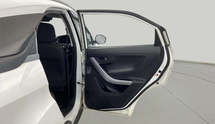 2021 Tata NEXON XMA SUNROOF PETROL, Petrol, Automatic, 43,297 km, RHS Rear Door