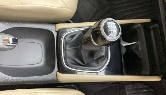 2021 Honda City 1.5L I-VTEC ZX, Petrol, Manual, 90,646 km, Gear Lever