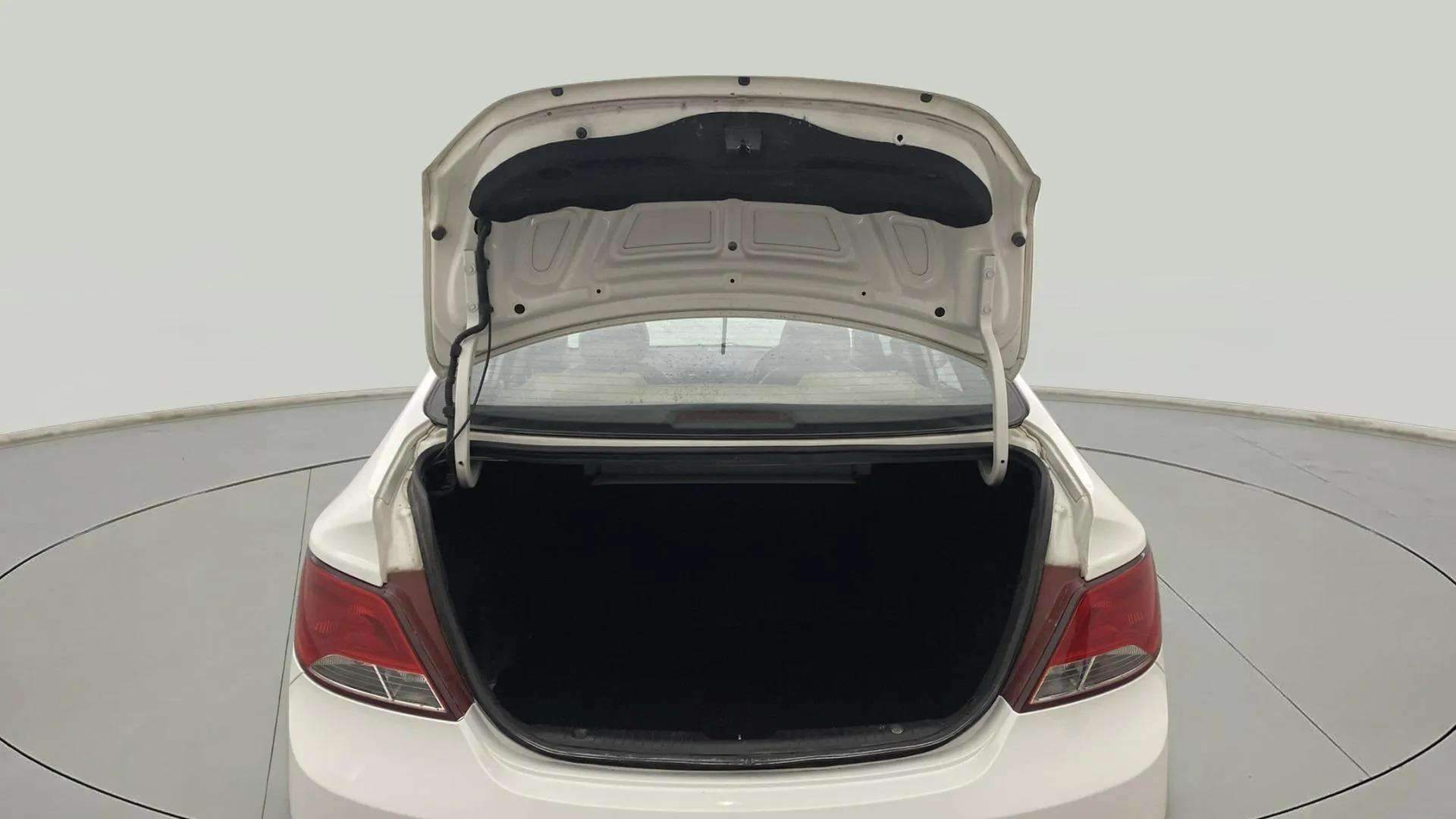 Boot-Open-Top-Half-View-43