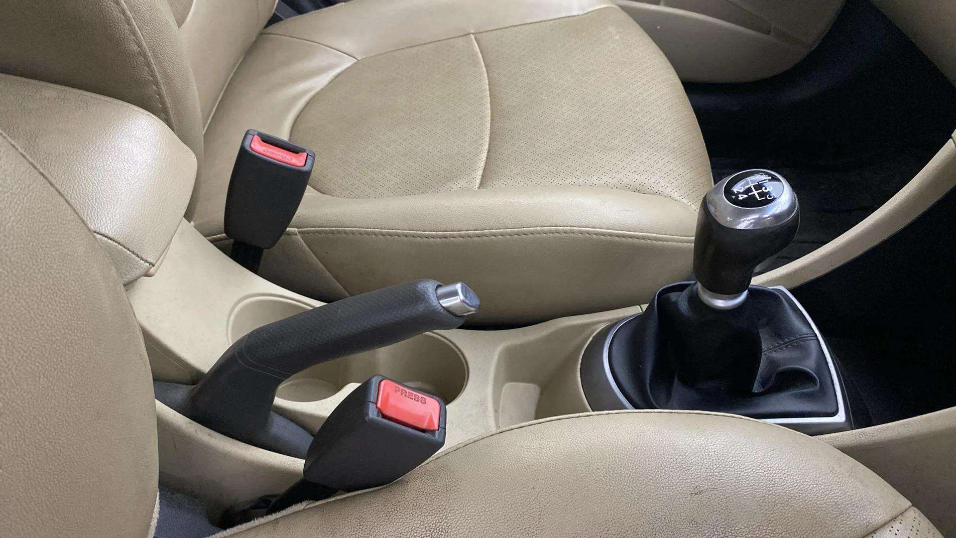 Gear-Lever-30