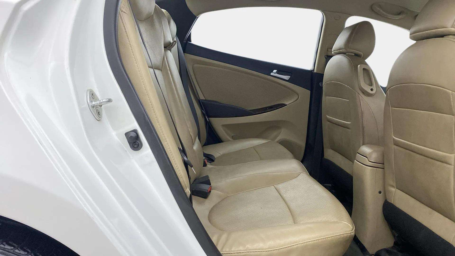 Rear-Cabin-View