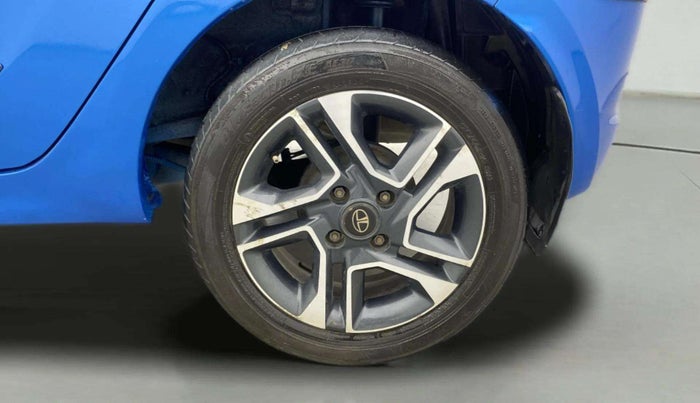2018 Tata Tiago XZ PLUS DUAL TONE PETROL, Petrol, Manual, 80,120 km, Left Rear Wheel