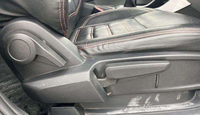 2021 Tata ALTROZ XZ PETROL, Petrol, Manual, 55,289 km, Driver Side Adjustment Panel