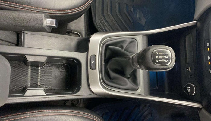 2021 Tata ALTROZ XZ PETROL, Petrol, Manual, 55,289 km, Gear Lever