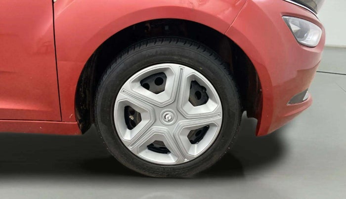 2020 Tata ALTROZ XT PETROL, Petrol, Manual, 57,856 km, Right Front Wheel