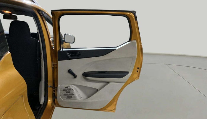 2021 Renault TRIBER RXL AMT, Petrol, Automatic, 61,463 km, RHS Rear Door
