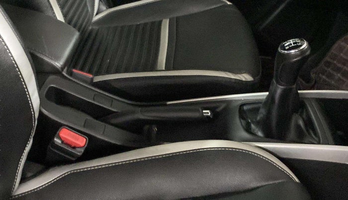 2018 Maruti Baleno ZETA PETROL 1.2, Petrol, Manual, 49,174 km, Gear Lever