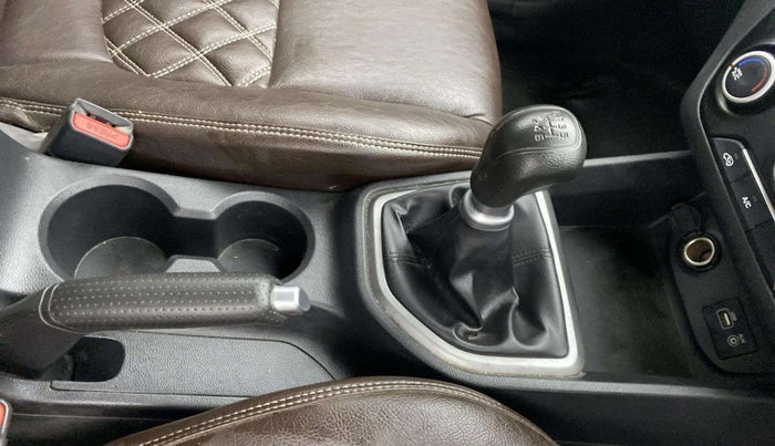 2018 Hyundai Creta E PLUS 1.6 PETROL, Petrol, Manual, 73,825 km, Gear Lever