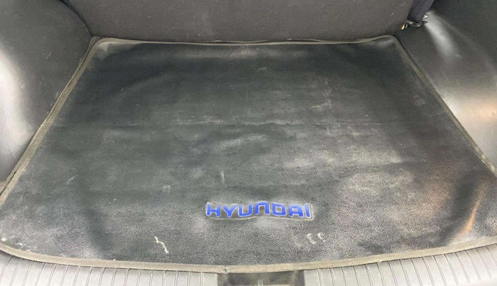 2018 Hyundai Creta E PLUS 1.6 PETROL, Petrol, Manual, 73,825 km, Boot Inside