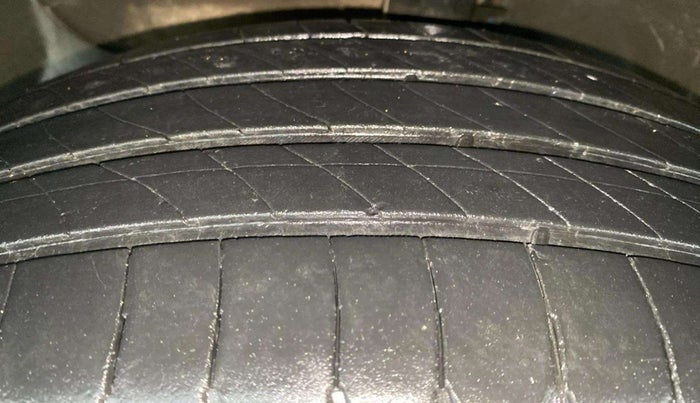 2018 Hyundai Creta E PLUS 1.6 PETROL, Petrol, Manual, 73,825 km, Left Front Tyre Tread