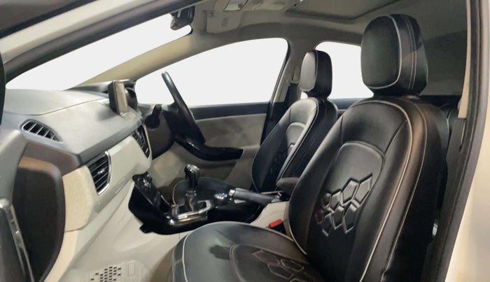 2022 Tata NEXON XZ PLUS (HS) PETROL, Petrol, Manual, 35,912 km, Right Side Front Door Cabin