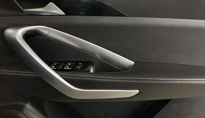 2019 MG HECTOR SHARP 1.5 DCT PETROL, Petrol, Automatic, 74,194 km, Driver Side Door Panels Control
