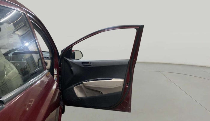 2014 Hyundai Grand i10 MAGNA 1.2 KAPPA VTVT, CNG, Manual, 84,331 km, RHS Front Door