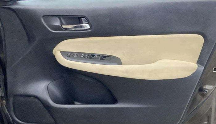 2021 Honda City 1.5L I-VTEC VX, Petrol, Manual, 78,823 km, Driver Side Door Panels Control