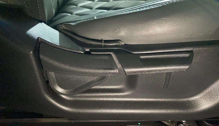 2021 KIA SELTOS HTK PLUS 1.5, Petrol, Manual, 3,645 km, Driver Side Adjustment Panel