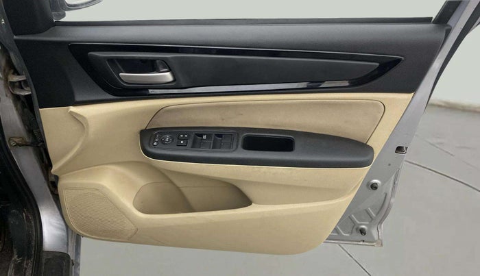 2021 Honda Amaze 1.2L I-VTEC S, Petrol, Manual, 28,276 km, Driver Side Door Panels Control