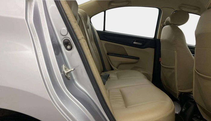 2021 Honda Amaze 1.2L I-VTEC S, Petrol, Manual, 28,276 km, Right Side Rear Door Cabin