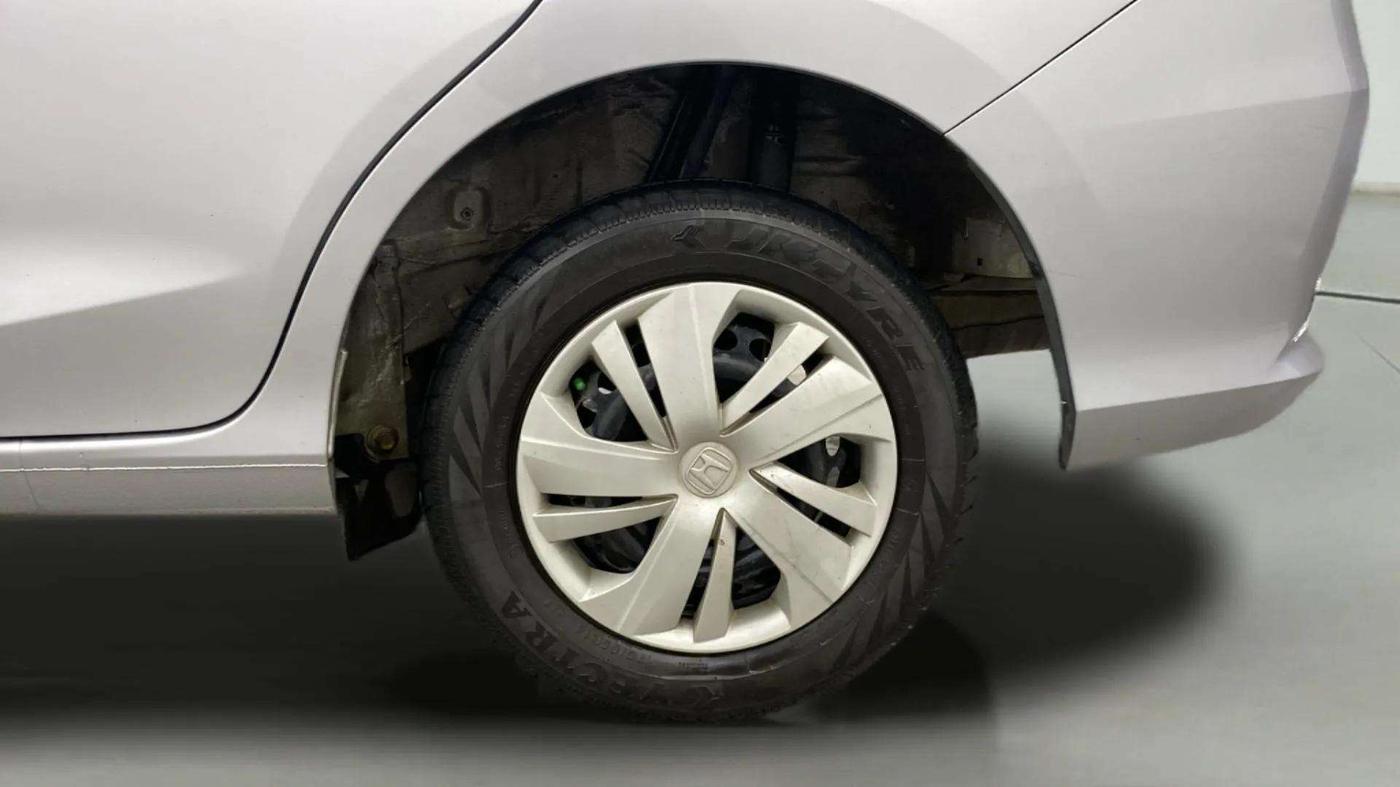 2021 Honda Amaze 1.2L I-VTEC S, Petrol, Manual, 28,276 km, Left Rear Wheel