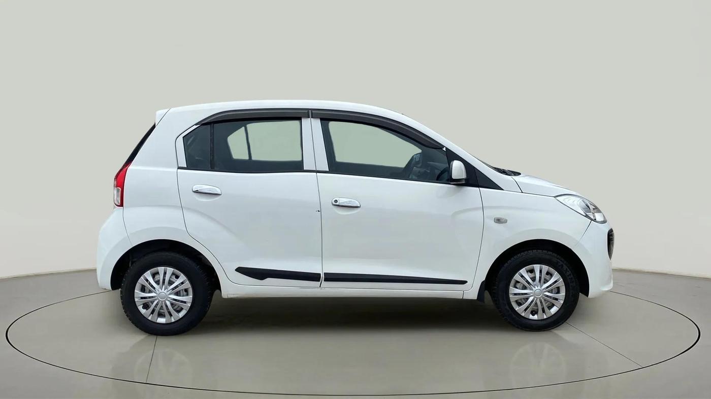 2019 Hyundai NEW SANTRO ERA EXECUTIVE, Petrol, Manual, 63,189 km, Right Side View