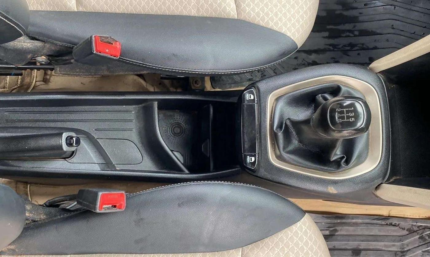 2019 Hyundai NEW SANTRO ERA EXECUTIVE, Petrol, Manual, 63,189 km, Gear Lever