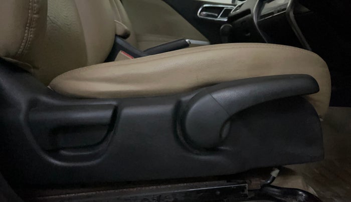 2014 Honda City 1.5L I-VTEC VX, Petrol, Manual, 42,568 km, Driver Side Adjustment Panel