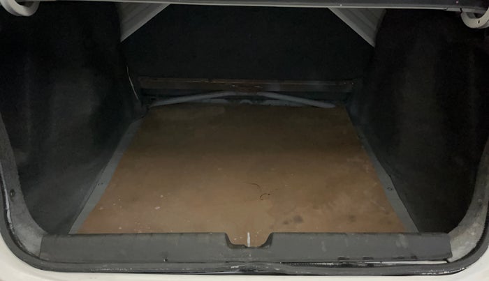 2014 Honda City 1.5L I-VTEC VX, Petrol, Manual, 42,568 km, Boot Inside