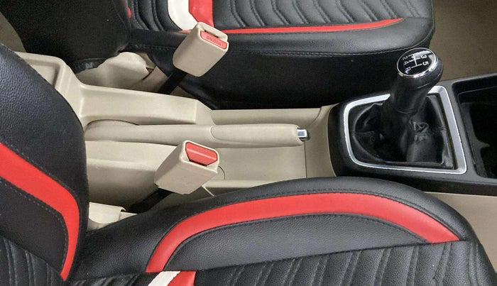 2017 Maruti Dzire VXI, Petrol, Manual, 47,966 km, Gear Lever