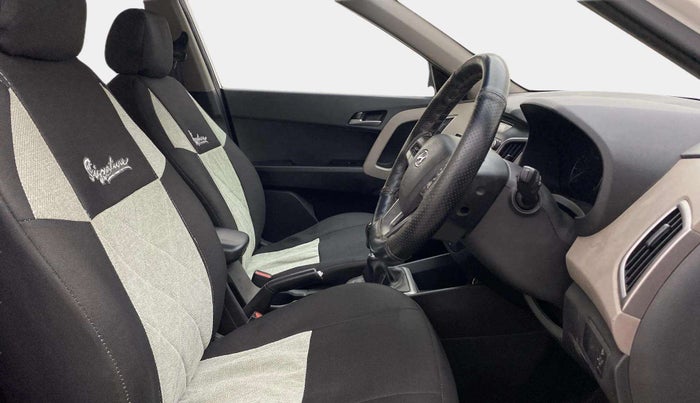 2016 Hyundai Creta SX PLUS 1.6 PETROL, Petrol, Manual, 84,505 km, Right Side Front Door Cabin